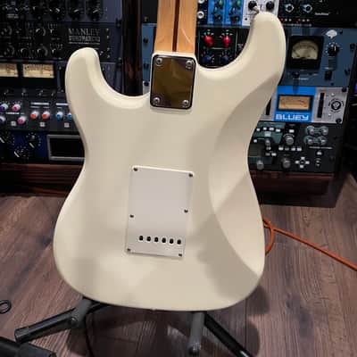 Fender ST-STD Standard Series Stratocaster MIJ image 7