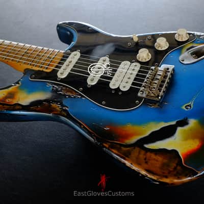 Fender Stratocaster Special Edition HSS Pelham Blue/Sunburst Heavy Aged Relic by East Gloves Customs image 7
