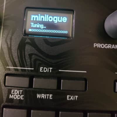 Korg Minilogue Bass Synthesizer w/original box image 13