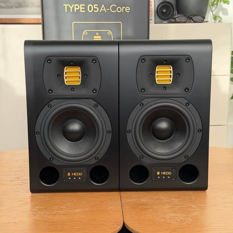 HEDD Audio Type 05 A-Core Powered Studio Monitor EDITION X 2025 - Black image 1