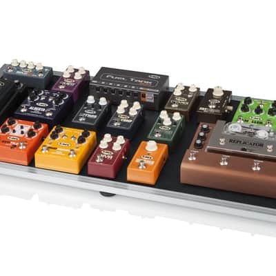 Gator Extra Large G-TOUR Pedal Board & Flight Case for 20-25 pedals image 2