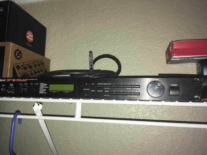 Roland GP-16 Digital Guitar Effects Processor with FC-100mkII Foot Controller 1990s - Black image 1