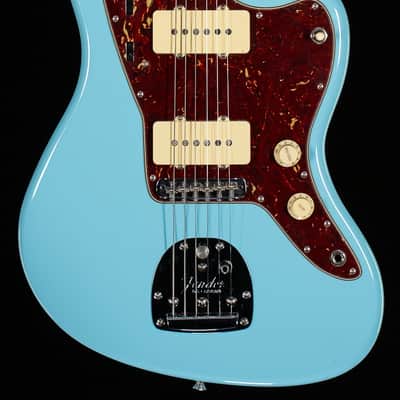 Fender Custom Shop 1962 Jazzmaster Time Capsule Finish Painted Matching Headstock Daphne Blue (268) image 3