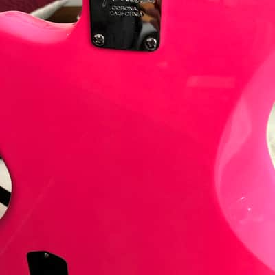 Fender American Jaguar bass - Mark Hoppus mod 2015 Neon Magenta image 4