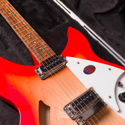 Rickenbacker 330 Fireglo image 7