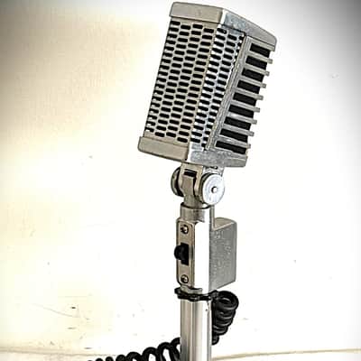 Vintage 1960's Calrad DM-16 Dynamic Microphone, sounds excellent, w/stand-cable image 1
