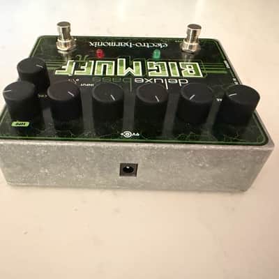 Electro-Harmonix Deluxe Bass Big Muff Pi Distortion / Sustainer 2012 - Present - Black / Green image 6