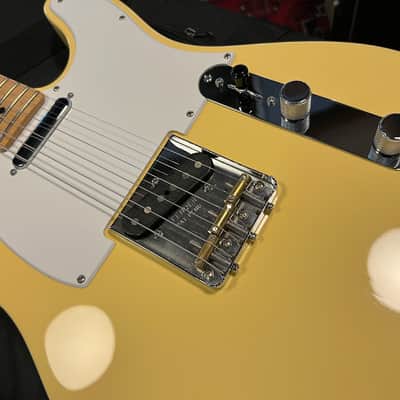 Fender American Performer Telecaster with Maple Fretboard - Vintage White image 2