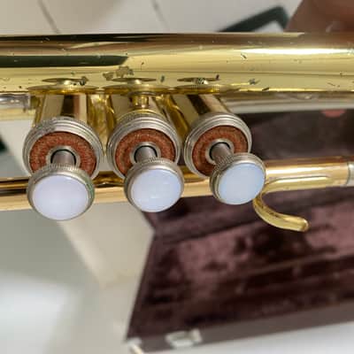Yamaha YTR-2320E Trumpet - Brass image 9