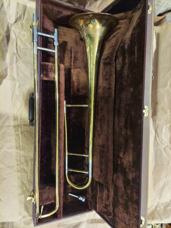 Buescher Aristocrat Brass Trombone, USA, Good Condition, with case & mouthpiece image 1