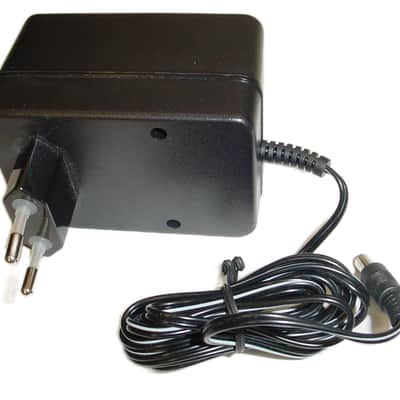 Fender Passport LG160050EP European 230v Input 16v 500mA Output DC Power Supply Adapter image 2