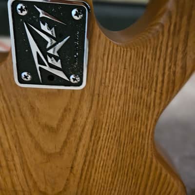 Peavey T-60 with Maple Fretboard 1978 - 1988 - Natural image 7