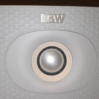 B&W DM601 S3 Bookshelf Speakers - Enjoyed & Sound Amazing - Pair image 9
