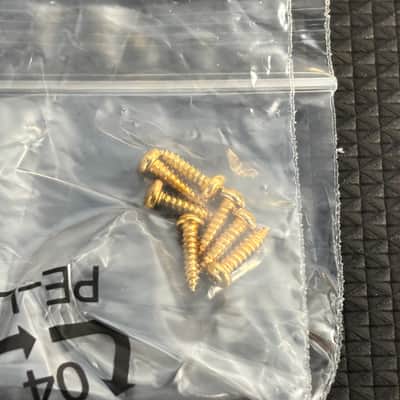 Hipshot Grip-Lock Enclosed 7 in line Left Hand/Reverse non-staggered post Gold locking tuner Bild 3