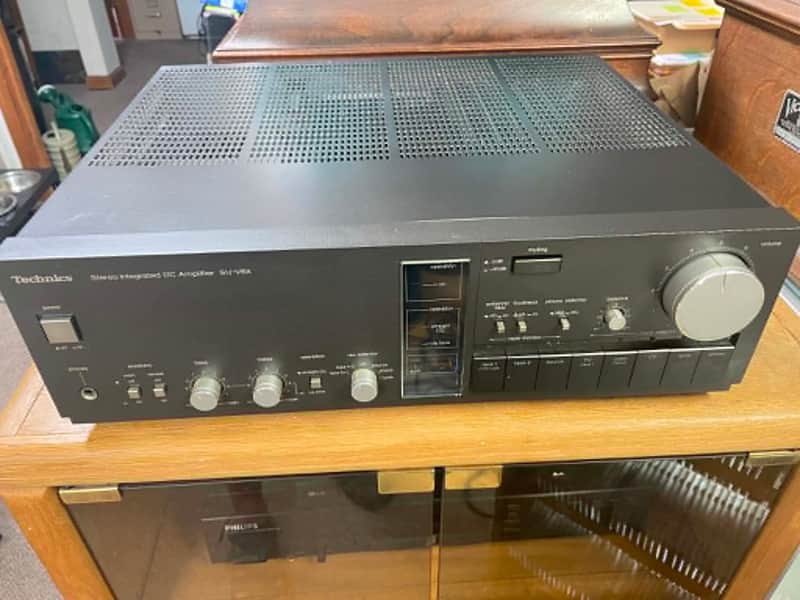 TECHNICS SU-V6X Integrated Stereo DC Amplifier AC100V 50Hz/60Hz Black