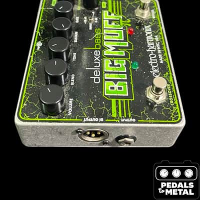 Electro-Harmonix Deluxe Bass Big Muff Pi Distortion / Sustainer 2012 - Present - Black / Green - X18975 image 3