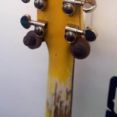 Johnny Thunders - Guitar - tribute - Junior Double Cutaway - TV Yellow - Relic image 4