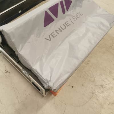 Avid Venue S6L-32D-192 with Stage 64 (96k ex VAT) image 6