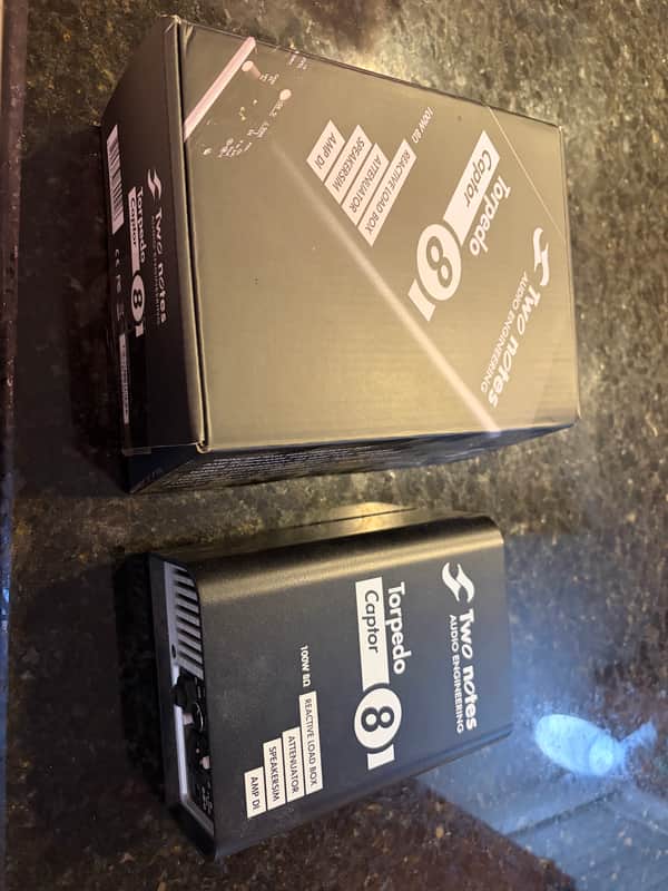 Two Notes Torpedo Captor Loadbox/Attenuator/DI - 8 Ohm