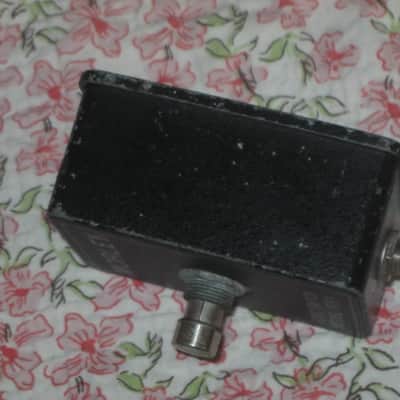 used vintage Morley RFS-1 Single Button Footswitch + feet [Single-button latching (push-on/push-off) footswitch] 1983-1990 - durabke metal casing, gray finish white graphic, single switch, 1/4"  mono jack (NO: box/paperwork) image 14