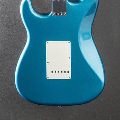 Fender Vintera II 60's Stratocaster - Lake Placid Blue image 9