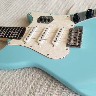 Squier Paranormal Cyclone 2020 - Daphne Blue image 6