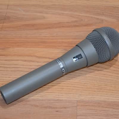 Immagine Electro-Voice 1776 Cardioid Condenser Microphone - 2