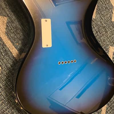 Danelectro Danoblaster Innuendo 12-String 2002 - 2004 - Blue Burst image 5