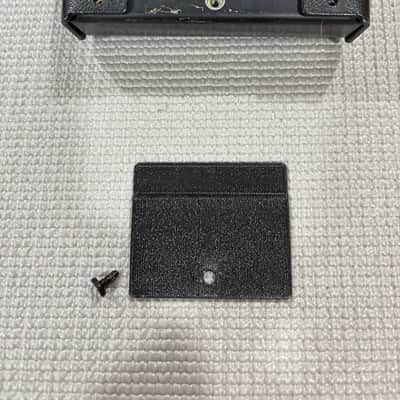 Battery cover replica Marshall Guv'nor image 5