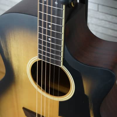 D'Angelico Premier Gramercy Grand Auditorium - Aged Burst image 7