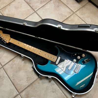 2000 Fender American Stratocaster Aqua Marine Metallic image 11
