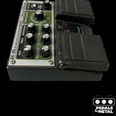 Boss RE-20 Space Echo 2007 - Present - Green - X18149 image 3