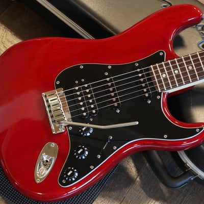 2005 Fender American Deluxe HSS w/ Rosewood FB Stratocaster Electric Guitar Red w/ Black HS + OHSC image 2