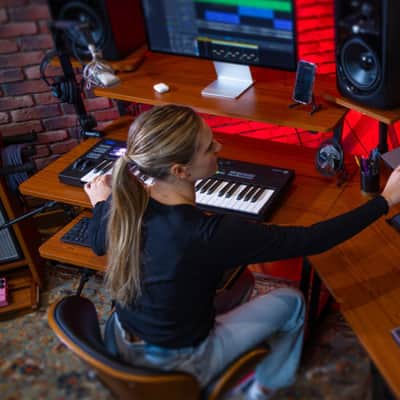 On-Stage WS7500RB Workstation Desk w/Keyboard Tray for Computer/Controller/Mixer image 9