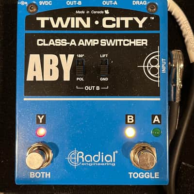 Radial Twin-City 2010s - Blue image 3