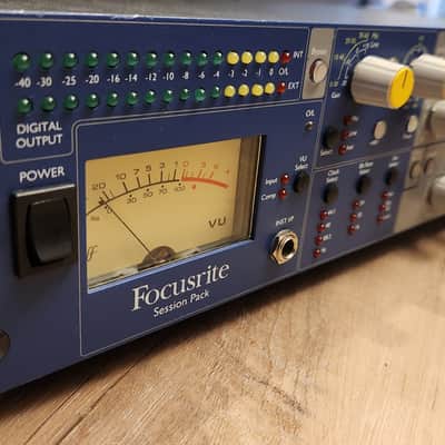 Focusrite ISA 220 Session Pack Channel Strip Preamp/EQ/Compressor/De-Ess image 3