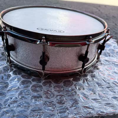 Spaun 5x14 Custom Maple Snare Drum – Silver Sparkle, Black Nickel Hardware, USA Made image 6