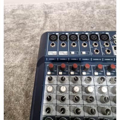 Soundcraft Signature 10 - Mixing Console - Fair image 13