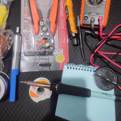 Soldering station tools image 3