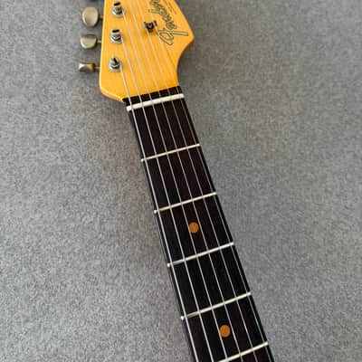 Fender Custom Shop 1964 Stratocaster, Journeyman Relic 2026 Aged Olympic White image 4