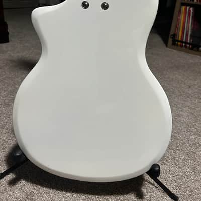 Airline Twin Tone 2010s - White image 3