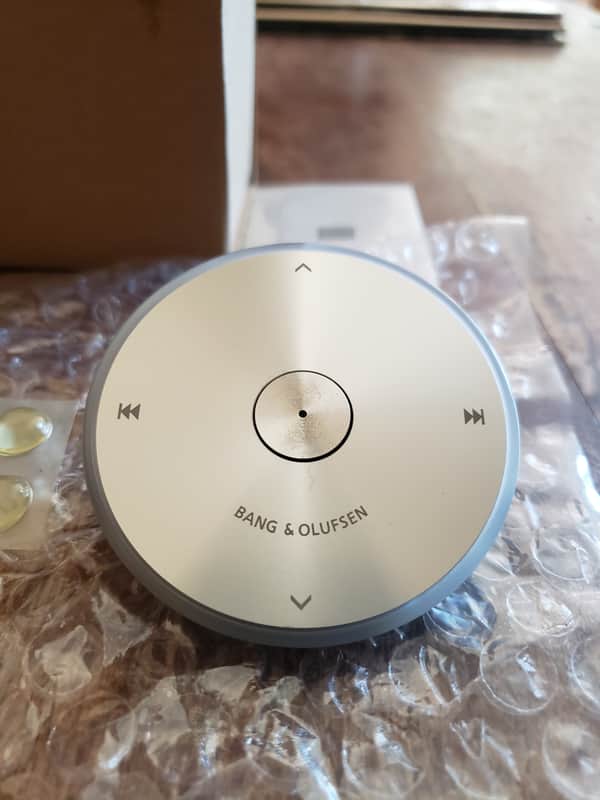 Rare B&O BEOPLAY A8, Silver, 2013, Rare Extras, 8GB iPod Nano