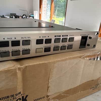 Yamaha Motif Rack Tone Generator 2000s - Gray image 6