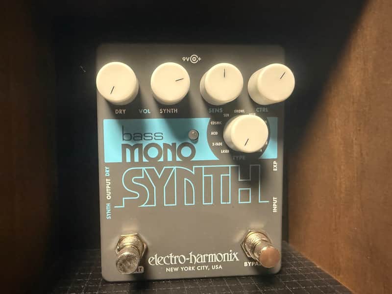 Electro-Harmonix Bass Mono Synth