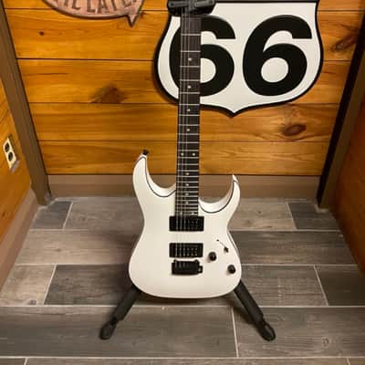 Ibanez Gio Electric Guitar - White image 1