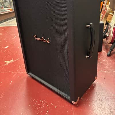 Two Rock 2x12" Open-Back Vertical Guitar Speaker Cabinet Black image 5