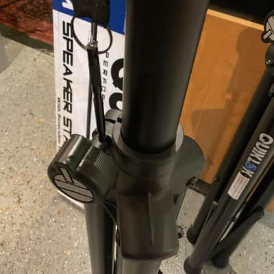 Quiklok speaker stand S-173 (pair) image 4