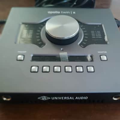 Universal Audio Apollo Twin X QUAD Heritage Edition Thunderbolt 3 Audio Interface 2021 - Present - Gray image 2