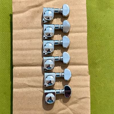 Grover in-Line Locking Mid-Sized Rotomatic Tuners - 18:1 - Chrome image 1