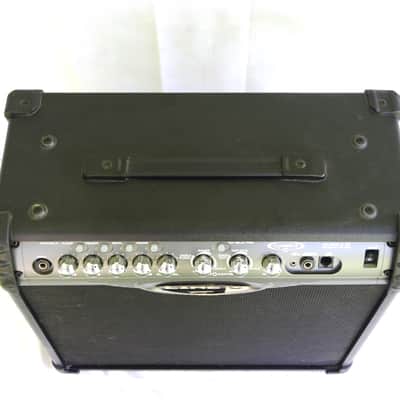 Line 6 Spider II 30-Watt Digital Modeling Guitar Combo Amp image 6